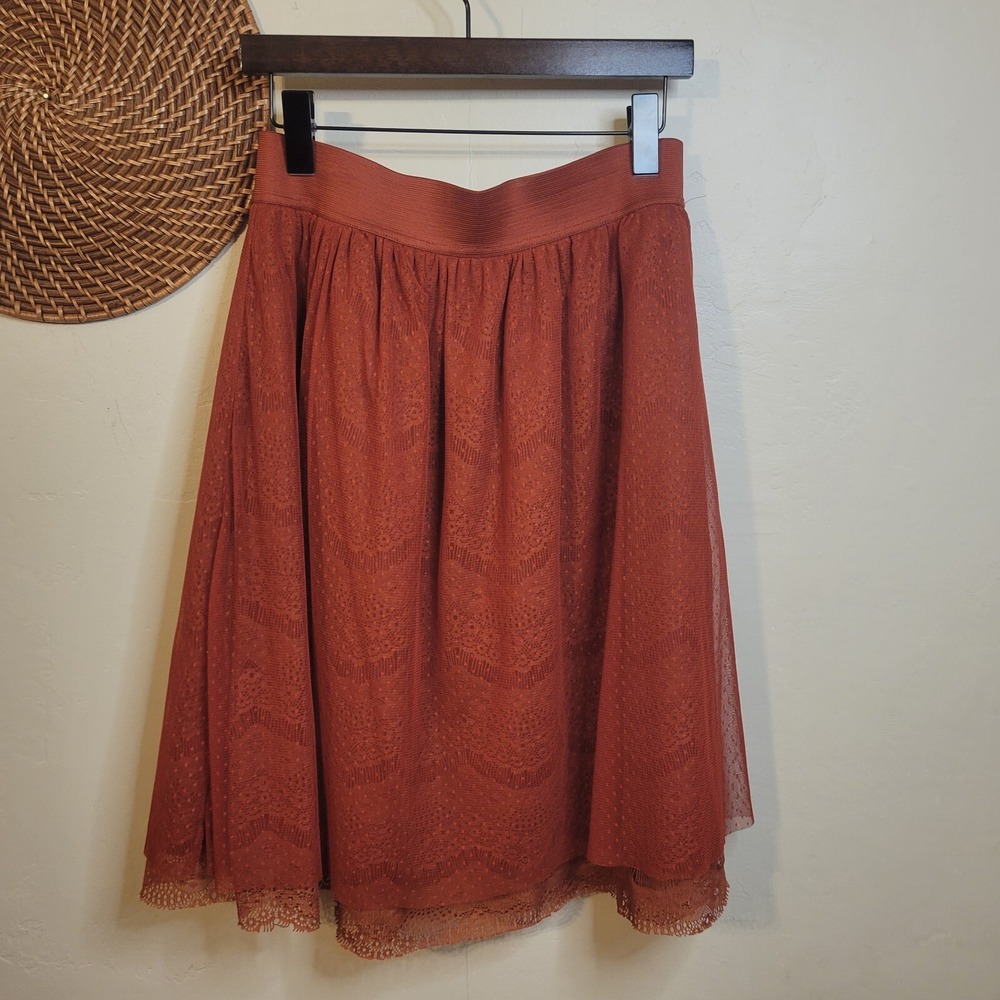 DownEast Rust Orange Lace Mesh Skirt Womens Medium‎ Scalloped Hem Knee Length